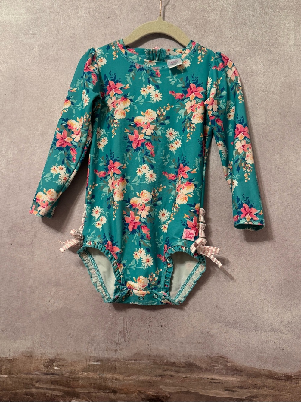 Fancy Me Floral Long Sleeve One Piece Rash Guard Sz 3T